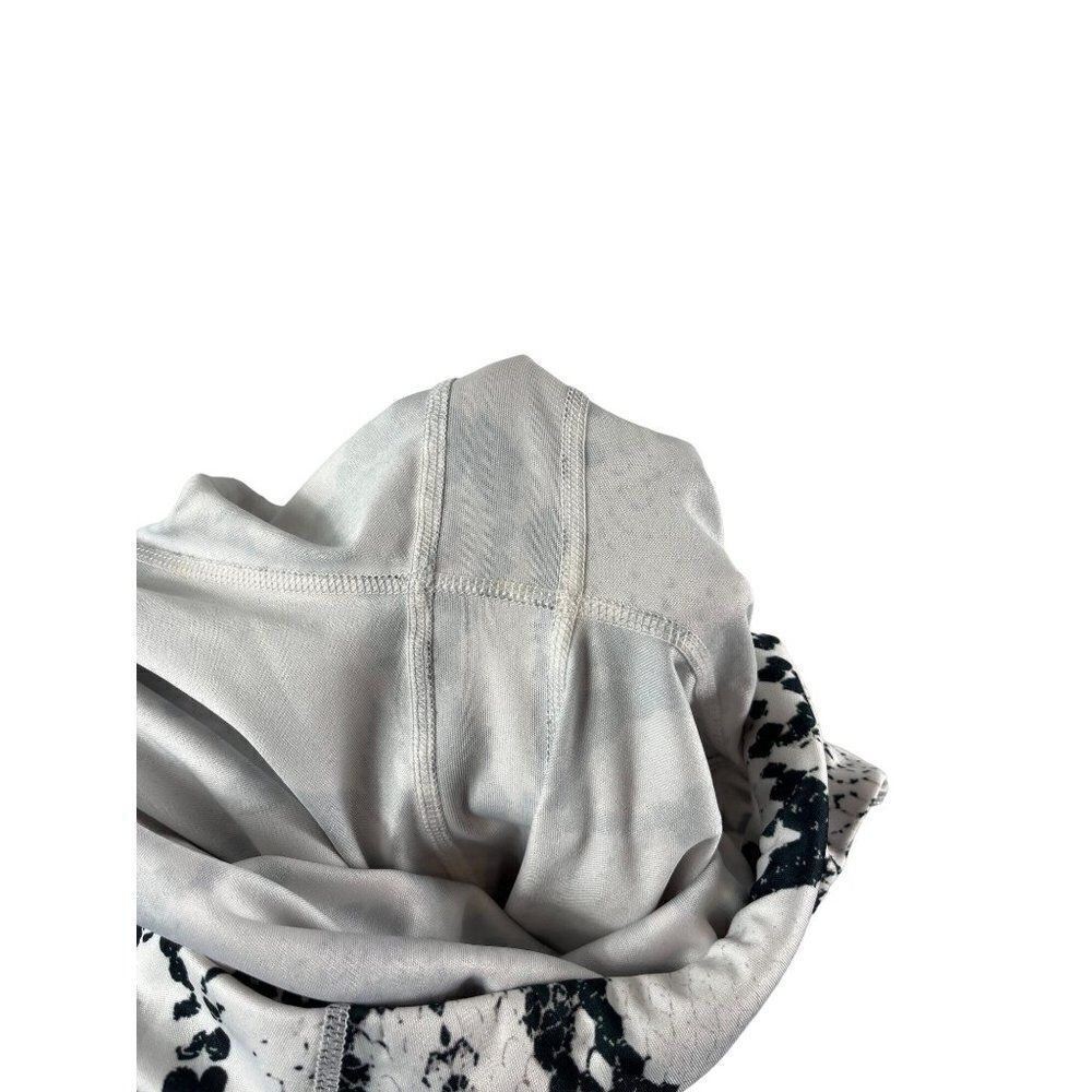 Savvi Fit Khali Python Snake Print 7/8 Leggings H… - image 8